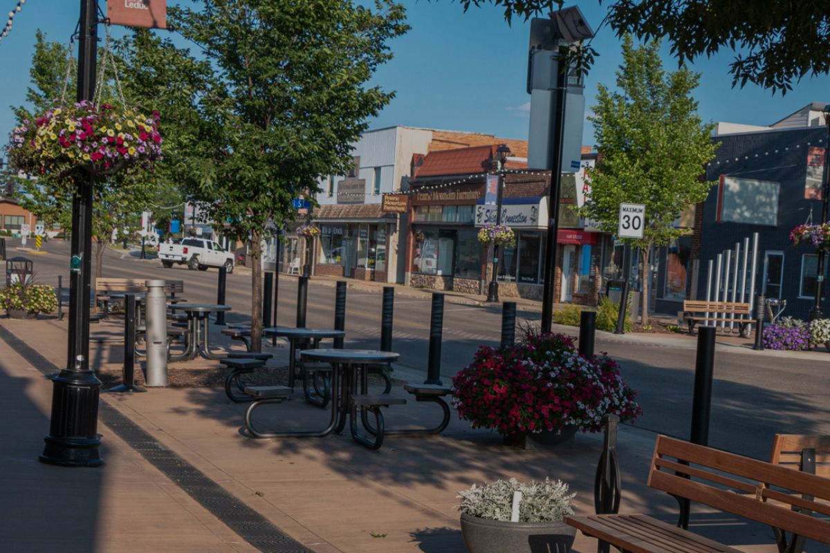 Storefronts in the town of Jasper