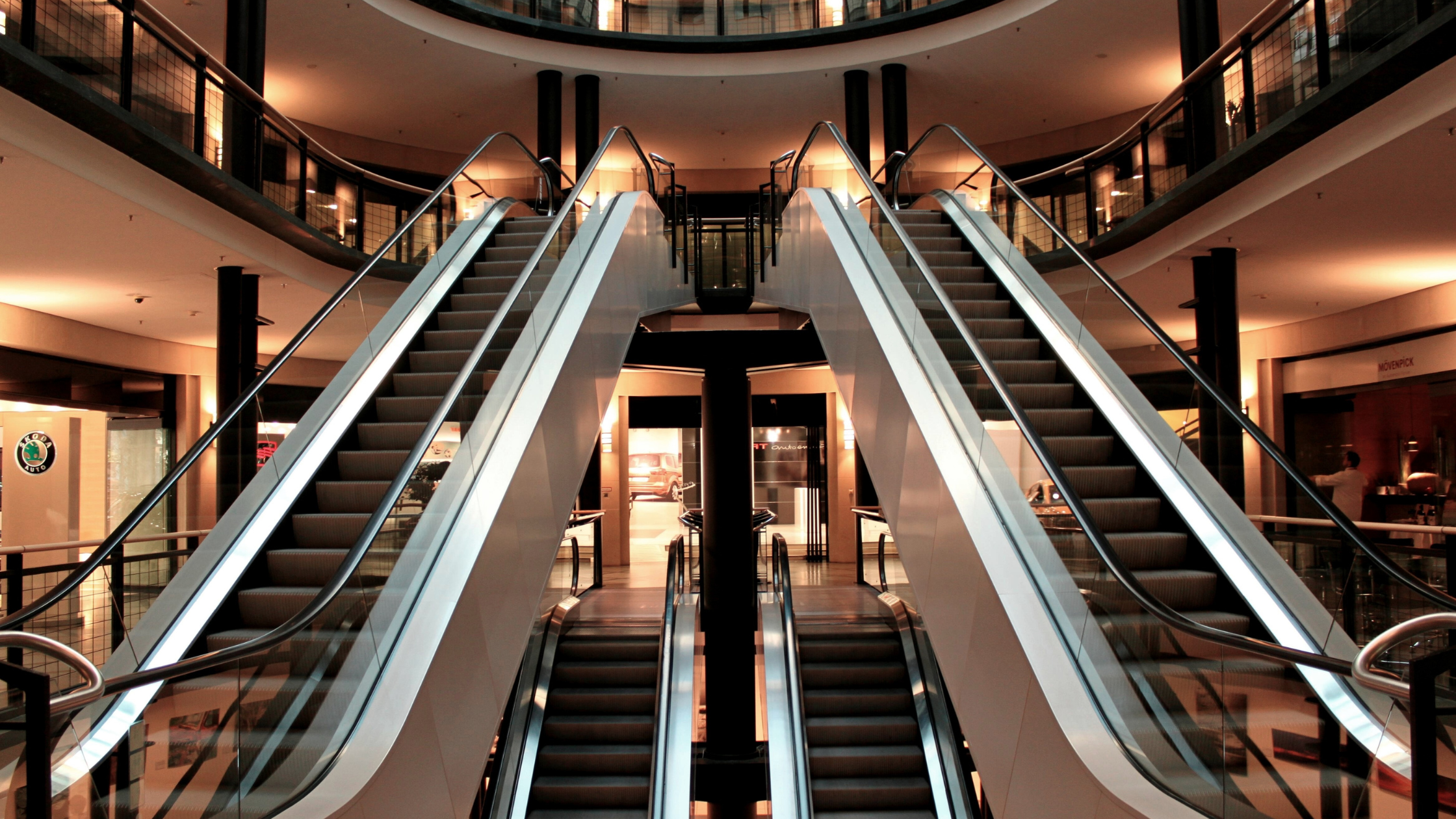Slip and Fall While Shopping in Alberta? Know Your Legal Rights